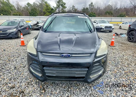 2013 Ford Escape Se z USA, uszkodzony, nr VIN 1FMCU0GX2DUA77774